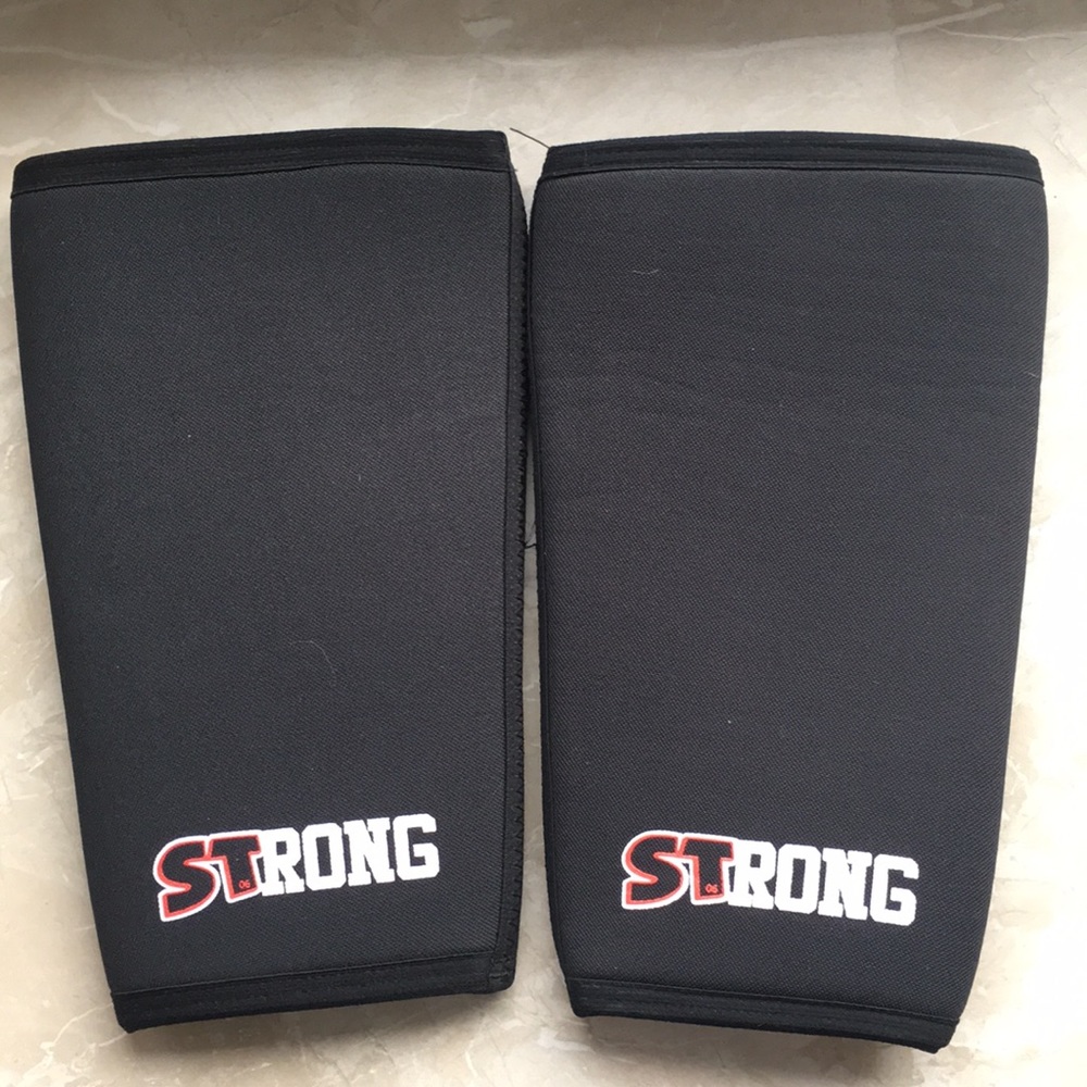 STrong Knee Sleeves (M) Weightlifting & Crossfit